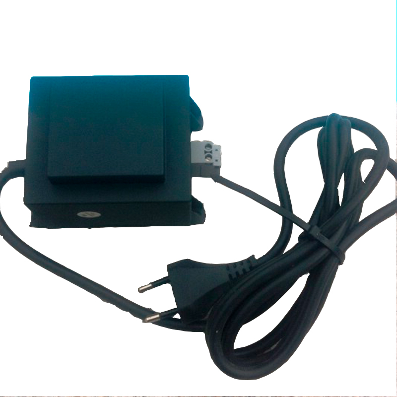 Transformator för halogen undervattensljus